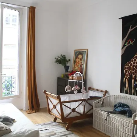 Apartment Bright Near Bastille Paris